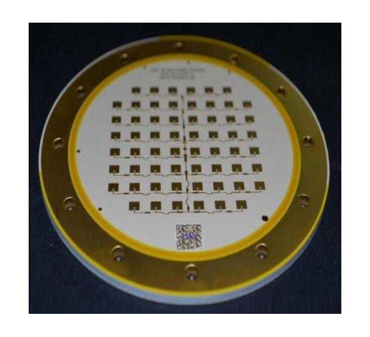 M-60S 型在線相控陣微波(固體顆粒)水分儀